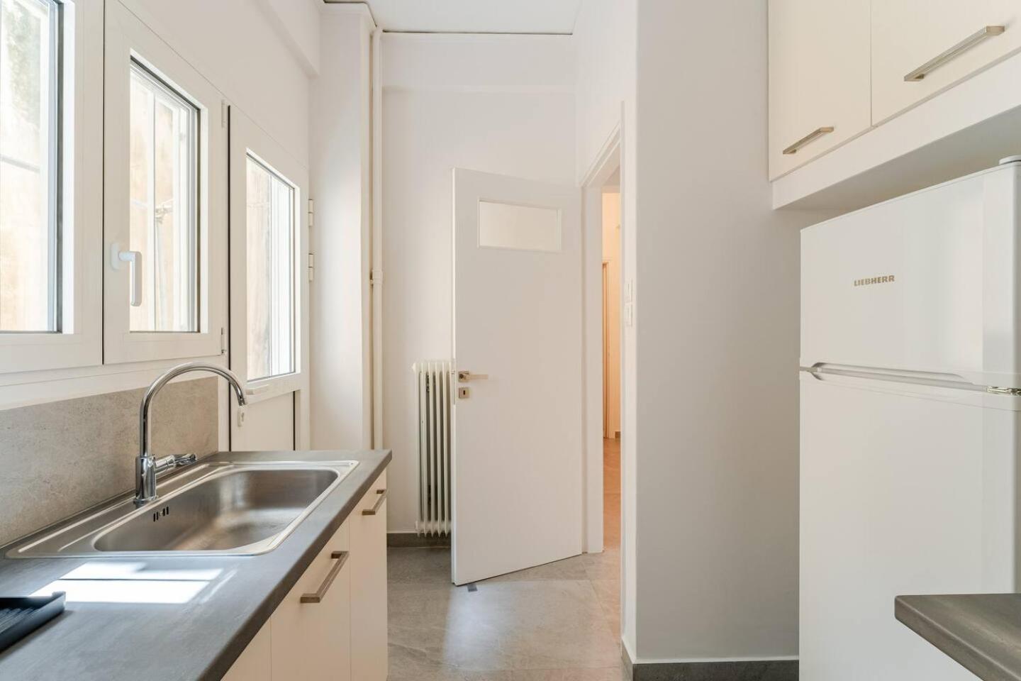 George's Cozy 60m2 7' Metro *